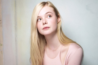 Elle Fanning 2014 Picture for Android, iPhone and iPad