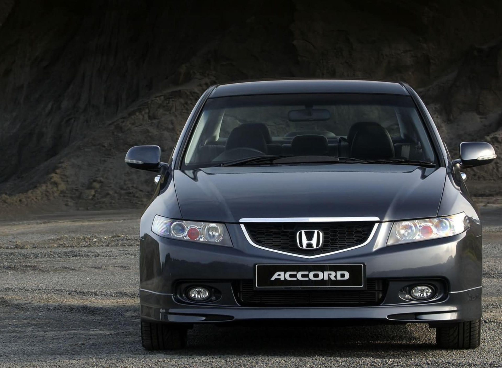 Обои Honda Accord 1920x1408