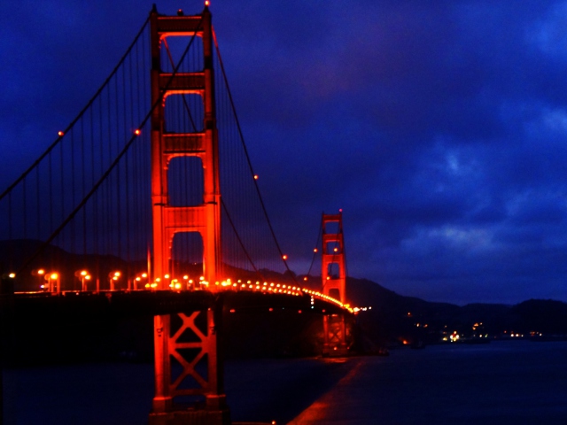 Golden Gate Bridge screenshot #1 640x480