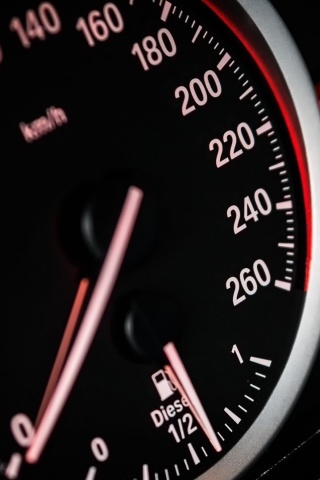 Fondo de pantalla BMW Diesel Speedometer 320x480