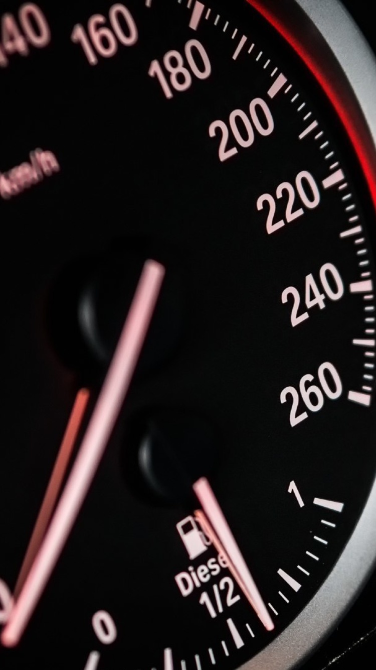 Screenshot №1 pro téma BMW Diesel Speedometer 750x1334