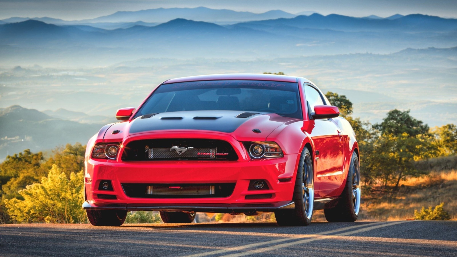 Ford Mustang screenshot #1 1600x900