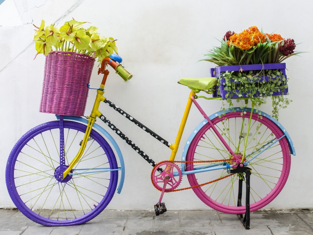 Das Flowers on Bicycle Wallpaper 1024x768