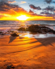 Sfondi Sunset At Beach 176x220