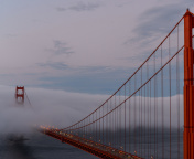Golden Gate Bridge in Fog wallpaper 176x144