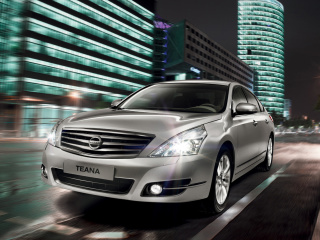 Nissan Teana wallpaper 320x240