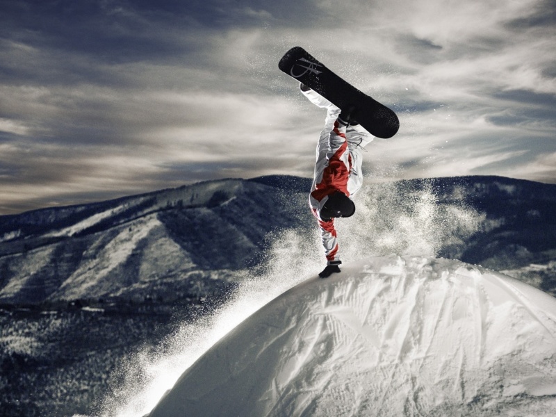 Fondo de pantalla Snowboarding in Austria, Kitzbuhel 800x600