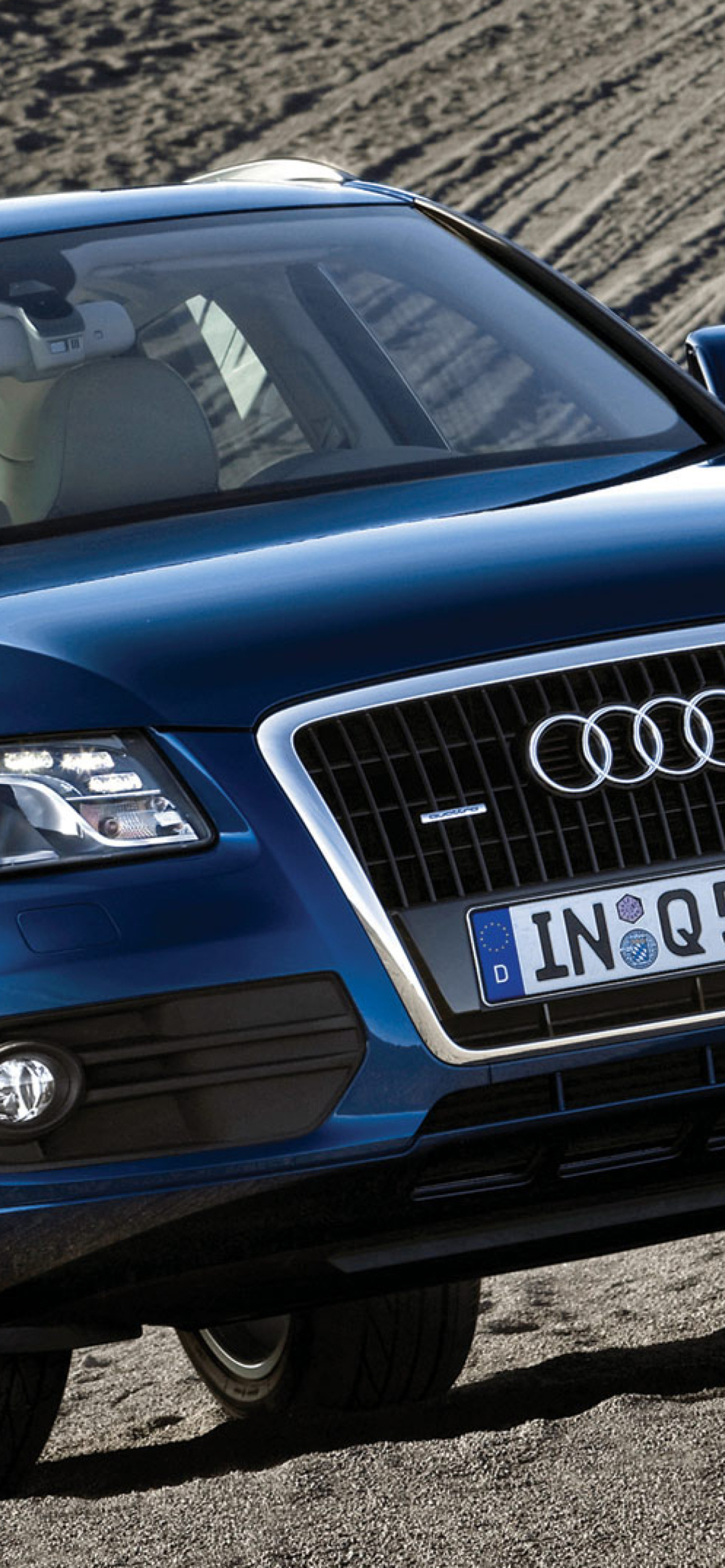 Audi Q5 Blue wallpaper 1170x2532