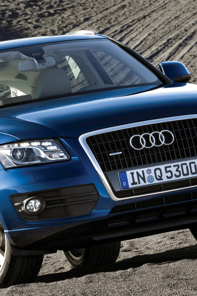 Das Audi Q5 Blue Wallpaper 640x960