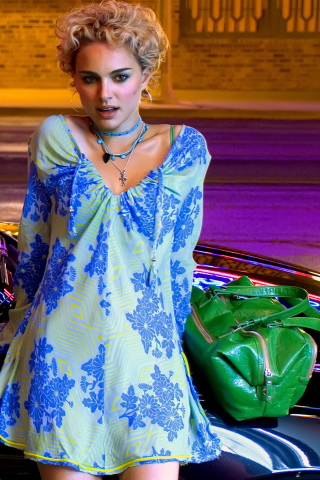 Screenshot №1 pro téma Natalie Portman In My Blueberry Nights 320x480