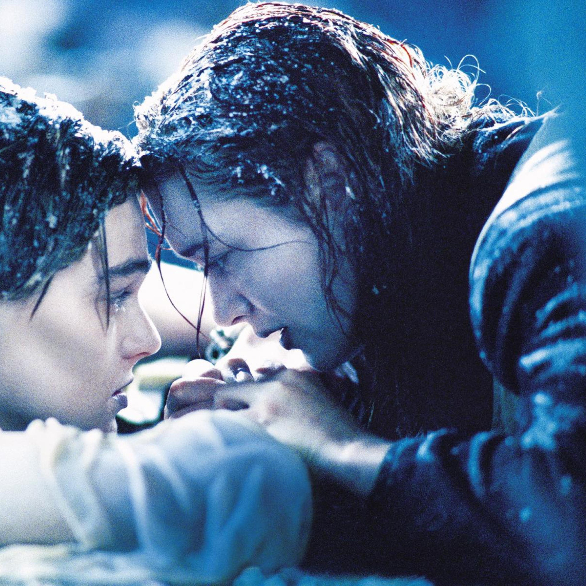 Titanic Final Moment wallpaper 2048x2048