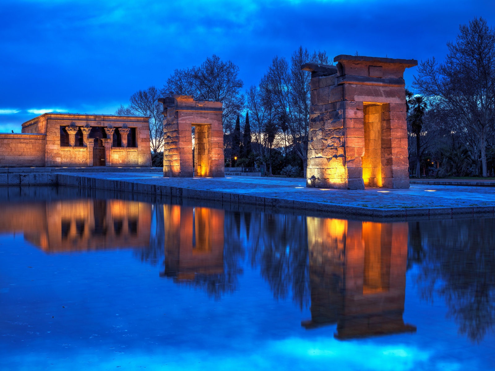 Sfondi Debod Temple - Madrid 1600x1200