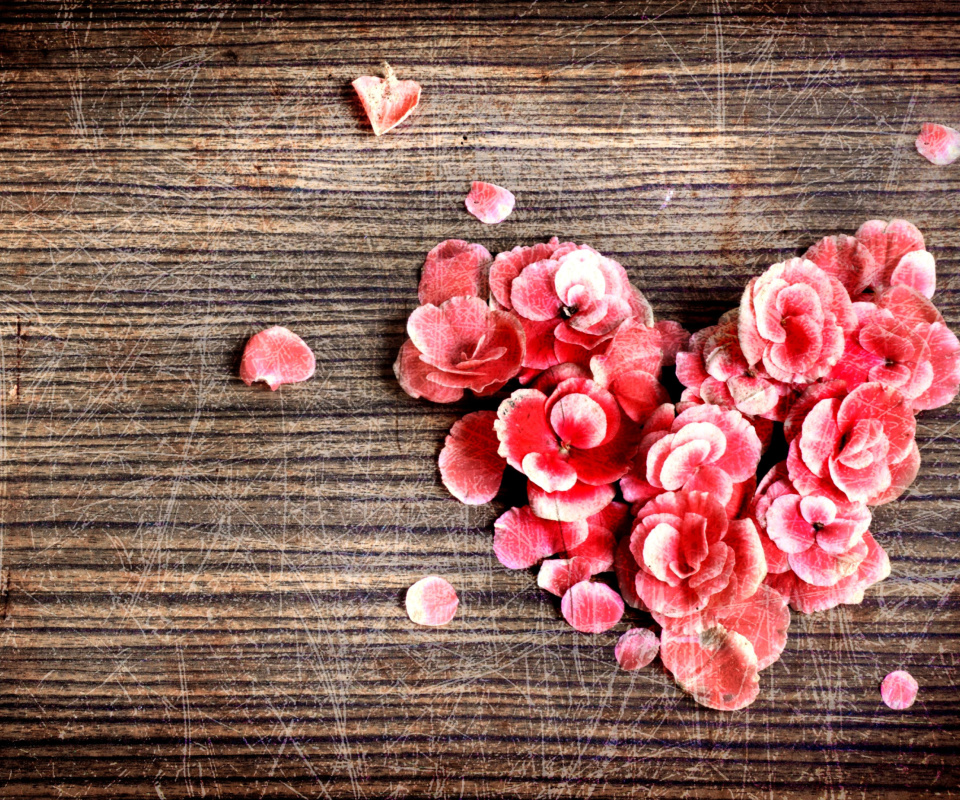 Das Heart Shaped Flowers Wallpaper 960x800