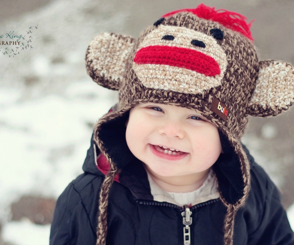Cute Smiley Baby Boy wallpaper 960x800
