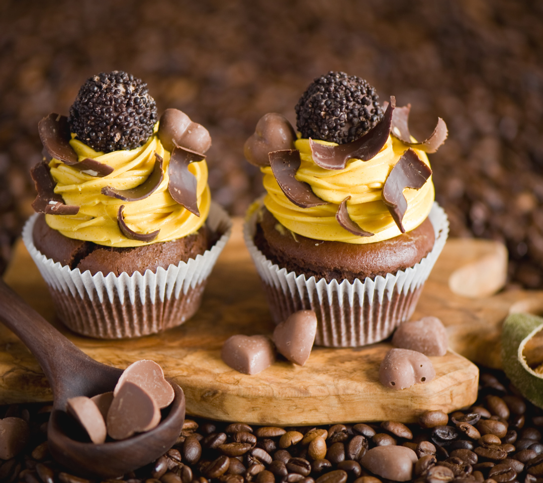 Cream And Chocolate Cupcakes screenshot #1 1080x960