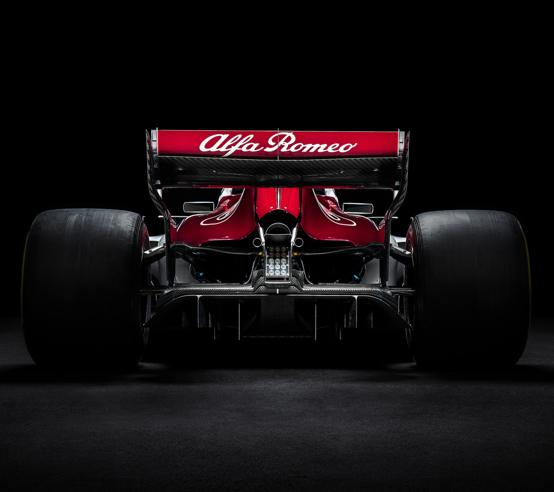 Alfa Romeo Sauber C37 screenshot #1 1080x960