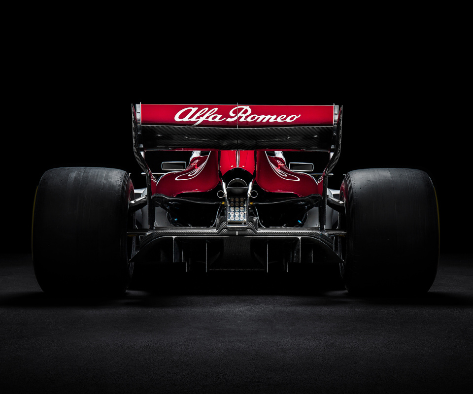 Обои Alfa Romeo Sauber C37 960x800