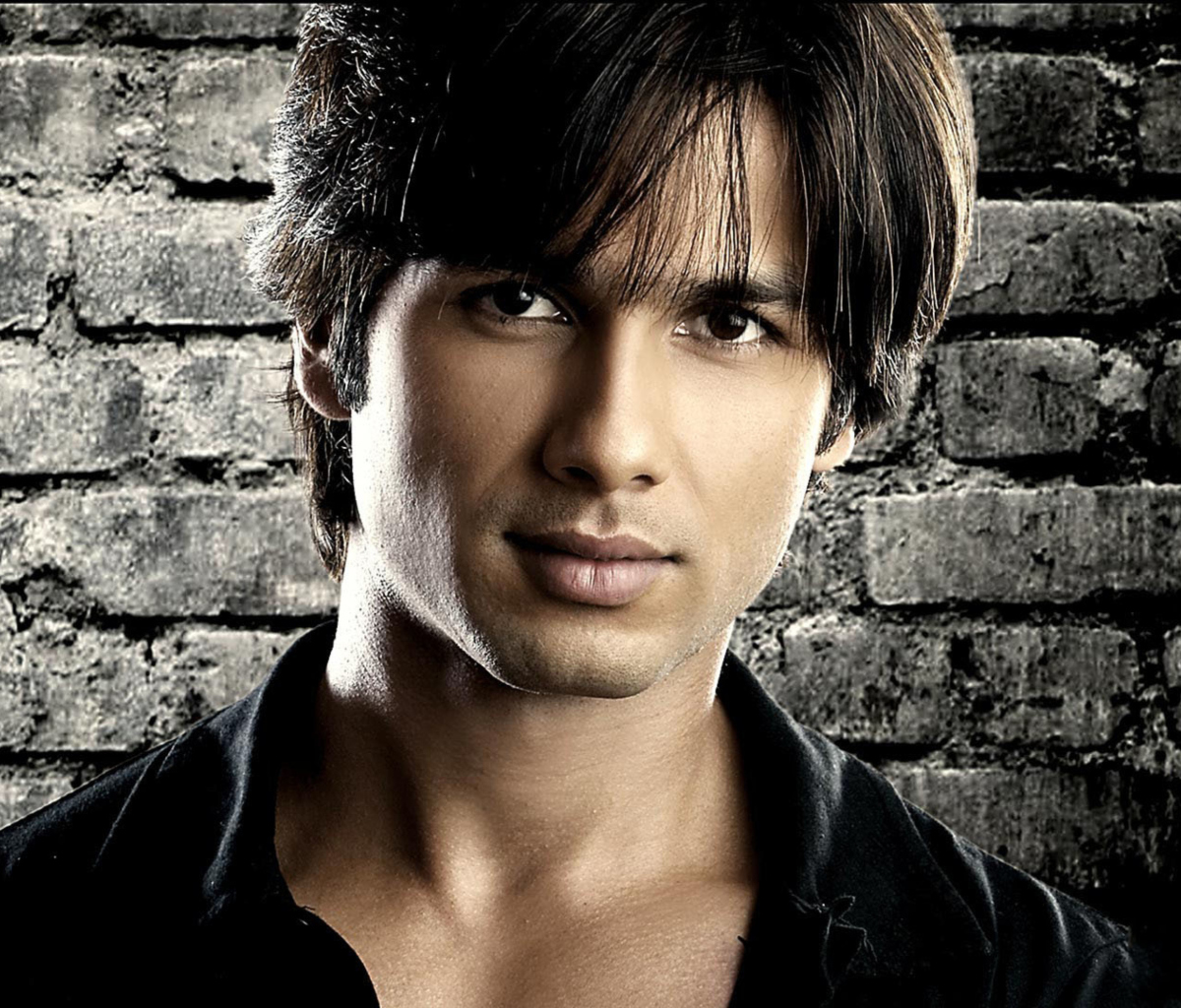 Shahid Kapoor wallpaper 1200x1024