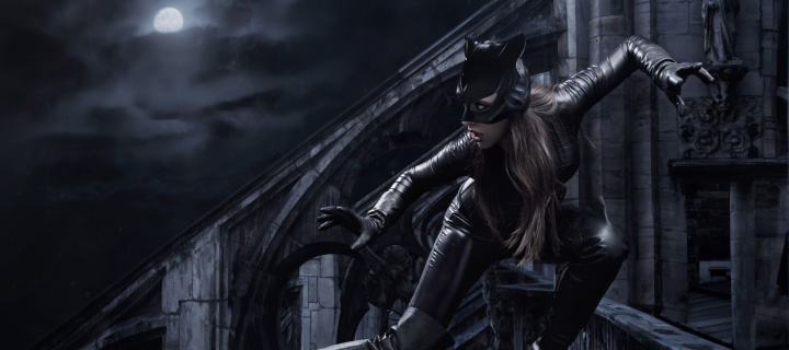 Catwoman DC Comics wallpaper 720x320