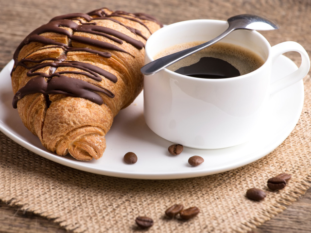 Breakfast with Croissant wallpaper 640x480