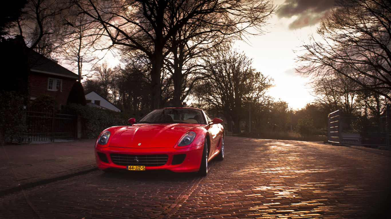 Screenshot №1 pro téma Ferrari 599 1366x768