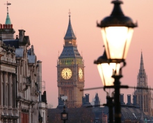 Обои Beautiful London's Big Ben 220x176