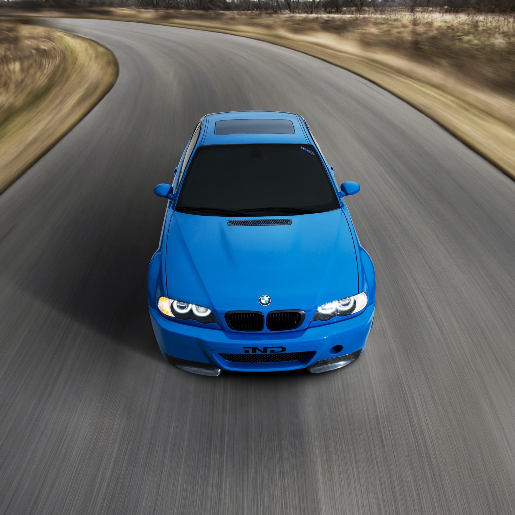 Screenshot №1 pro téma Bright Blue Bmw 2048x2048