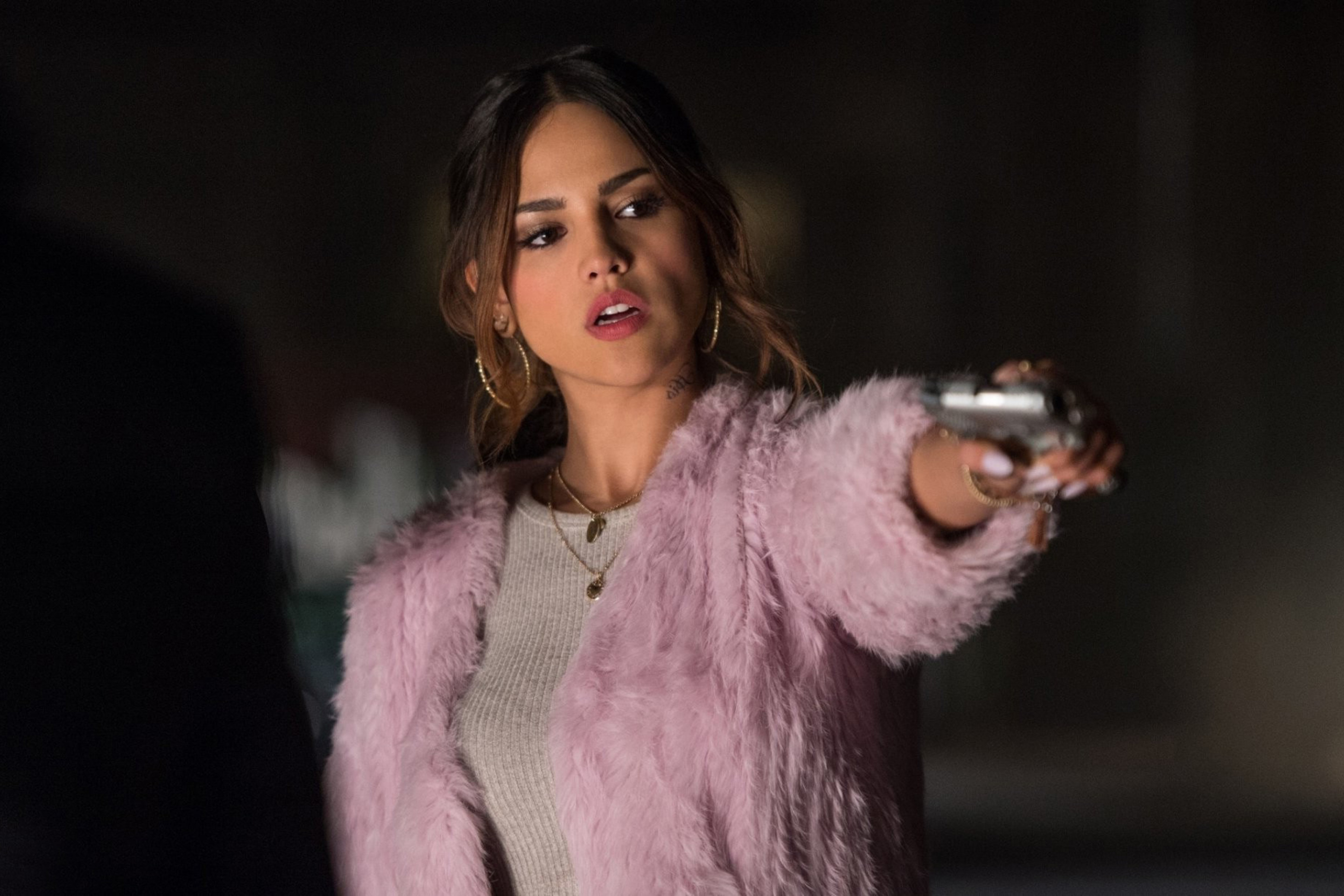 Fondo de pantalla Baby Driver film with Eiza Gonzalez 2880x1920