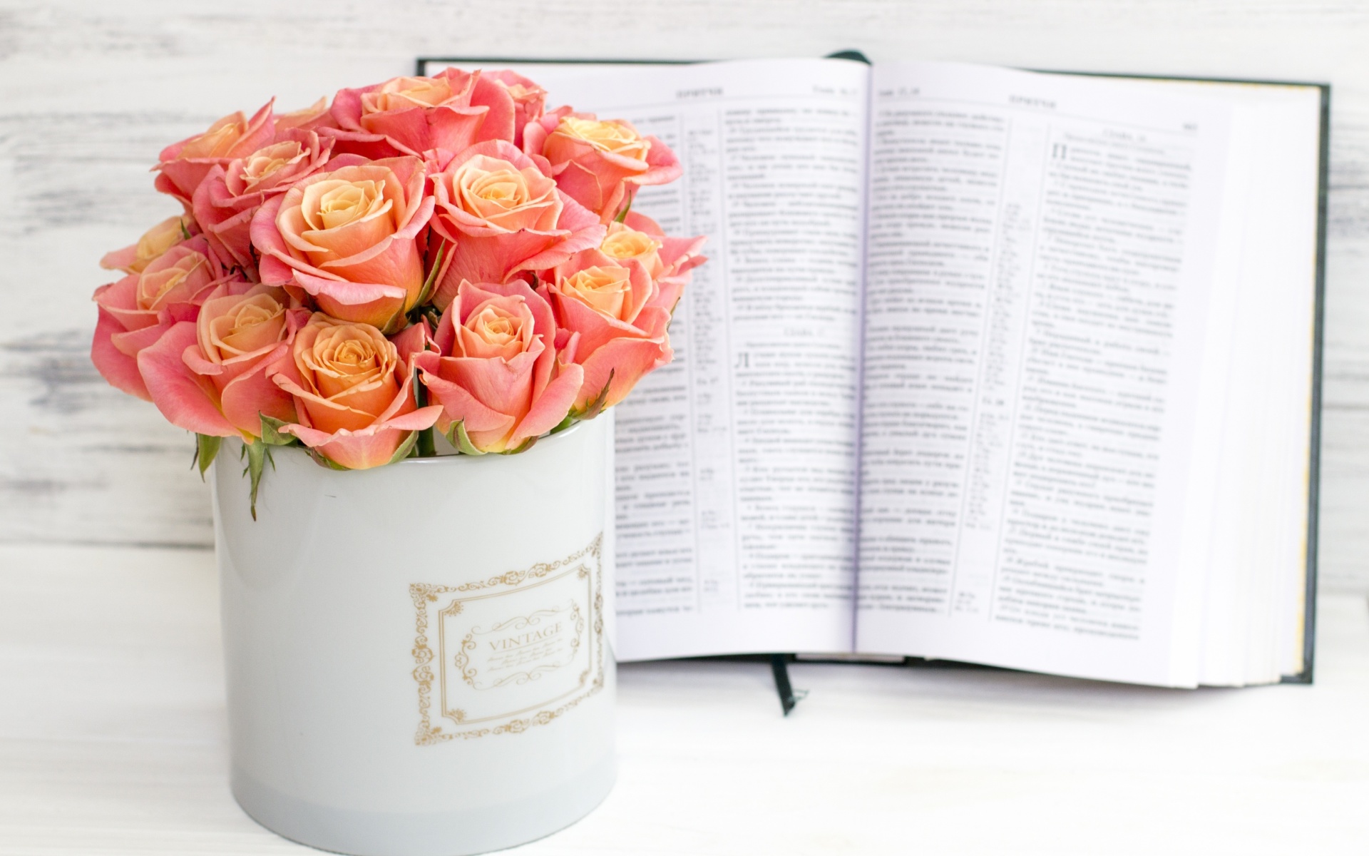 Roses and Book wallpaper 1920x1200