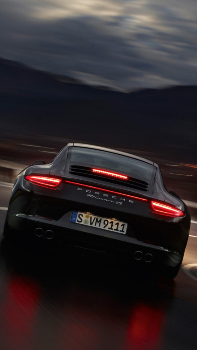Porsche 4S screenshot #1 640x1136
