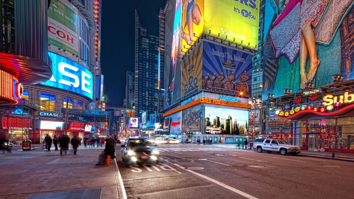 Das New York Night Times Square Wallpaper 1366x768