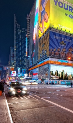 Das New York Night Times Square Wallpaper 240x400