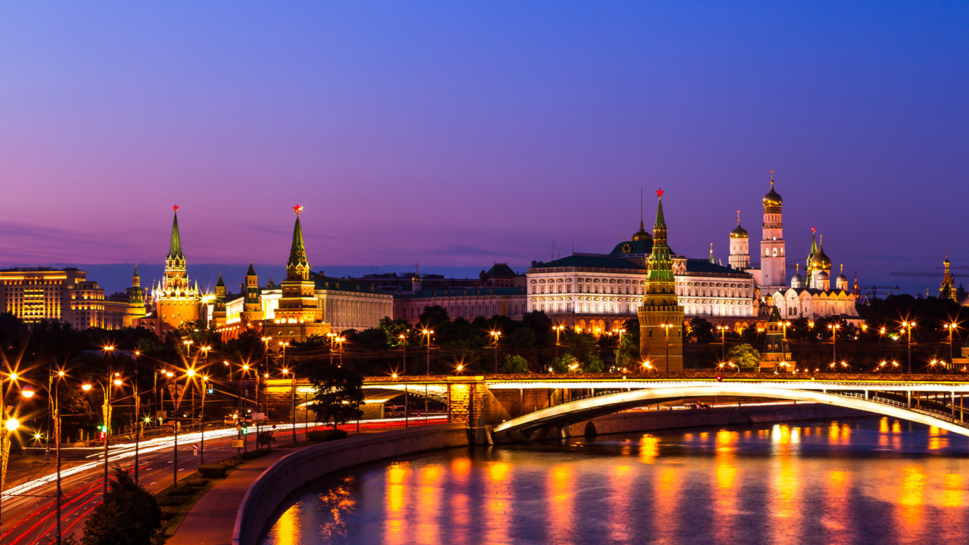 Fondo de pantalla Moscow Kremlin 1366x768