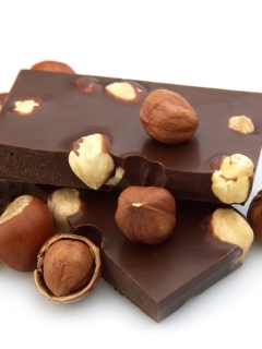 Fondo de pantalla Chocolate With Hazelnuts 240x320