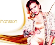 Scarlett Johansson Glamorous wallpaper 176x144