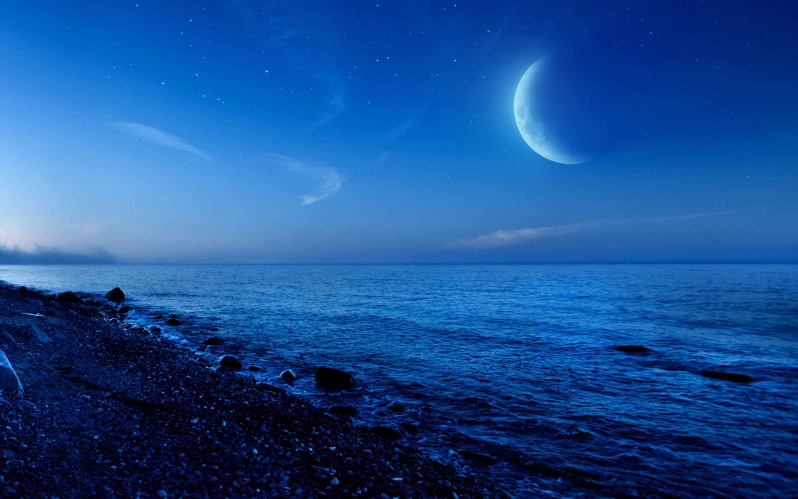 Moon On Gravel Beach wallpaper 2560x1600