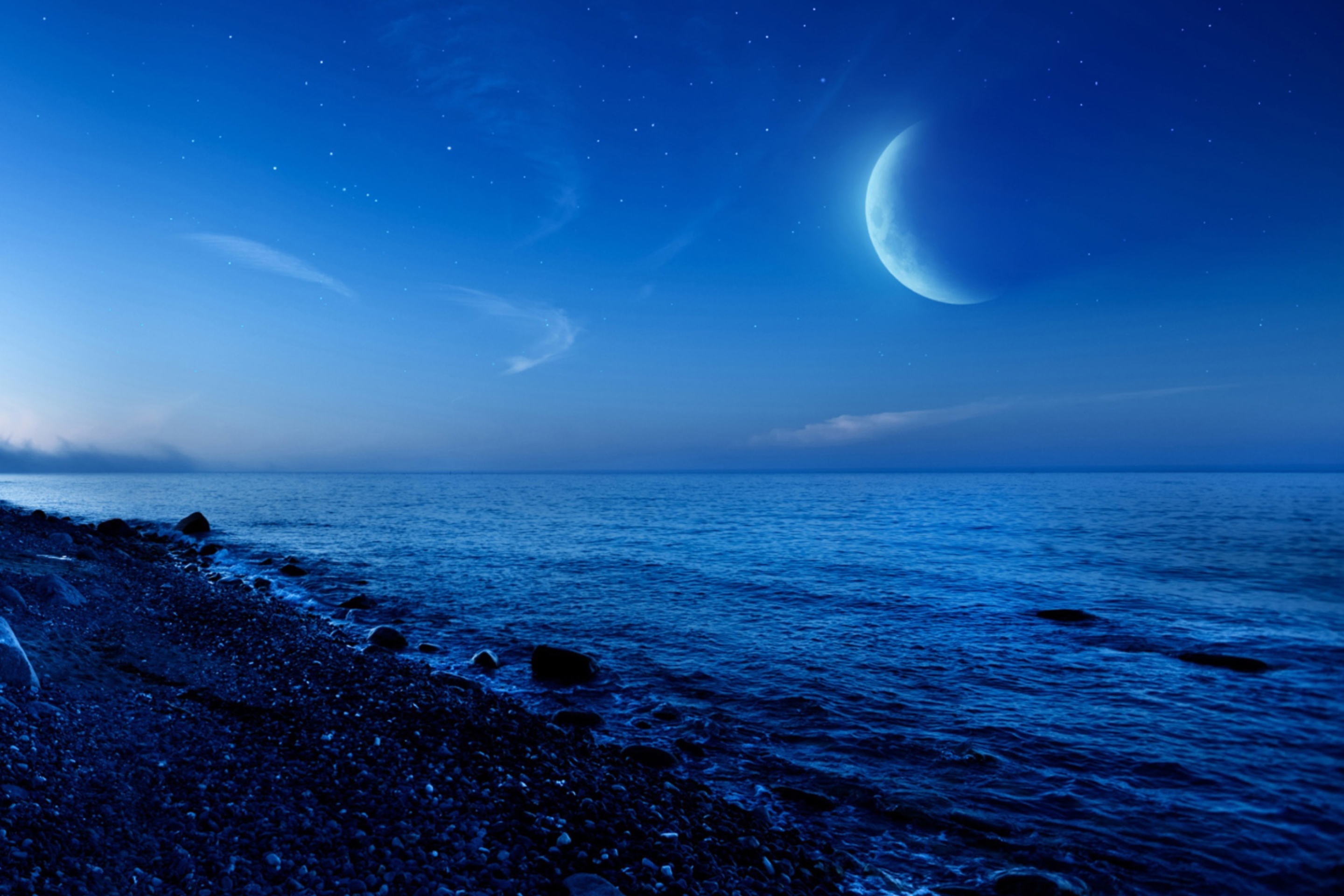 Moon On Gravel Beach screenshot #1 2880x1920