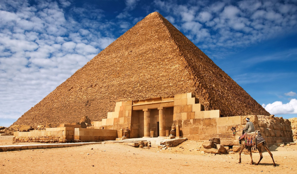 Great Pyramid of Giza in Egypt wallpaper 1024x600