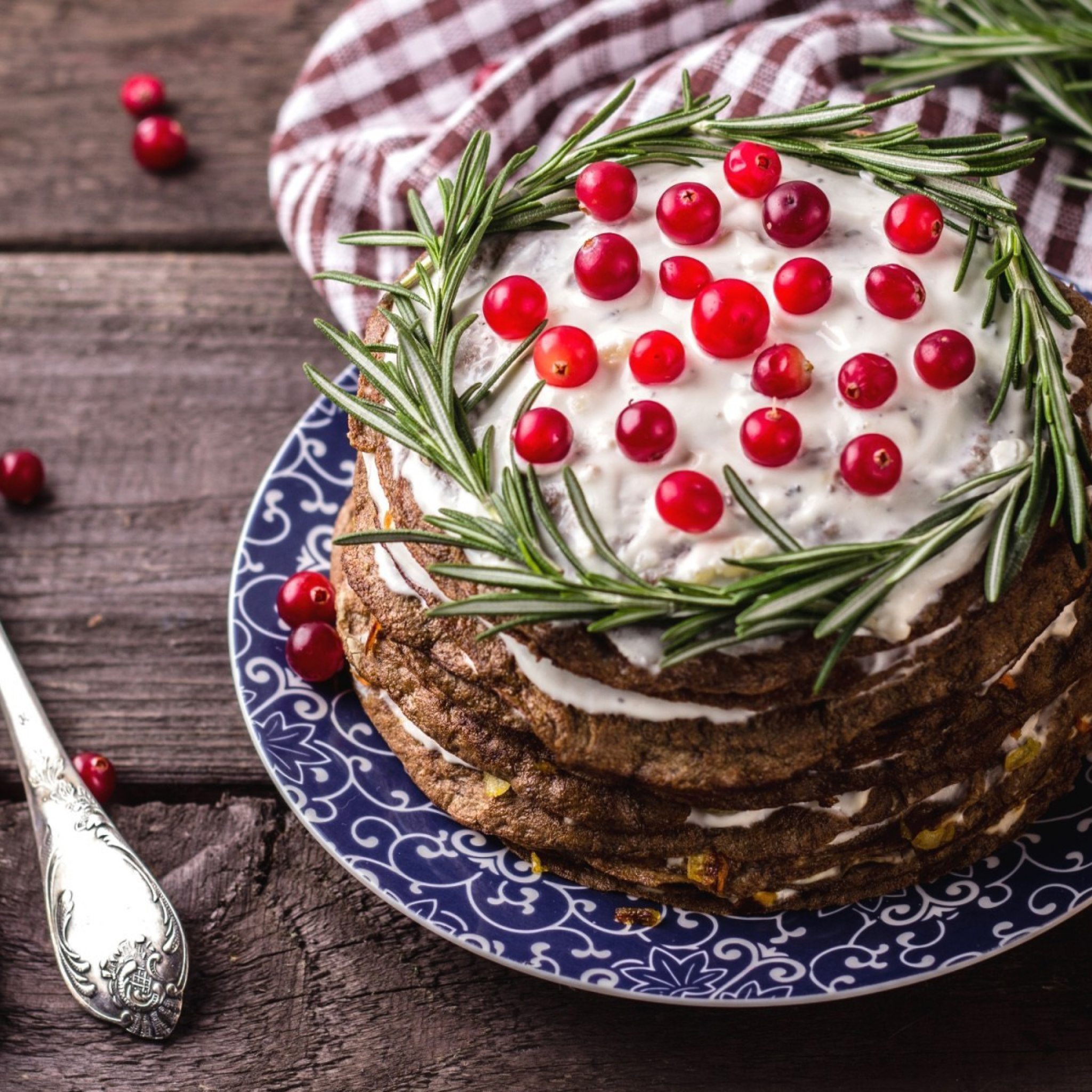 Fondo de pantalla Pancakes with Berries 2048x2048