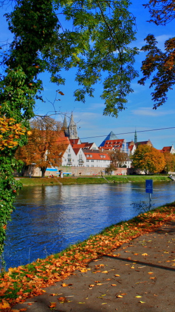 Ulm City in Baden Wurttemberg and Bayern screenshot #1 360x640