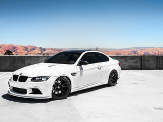 Sfondi BMW M3 E92 320x240