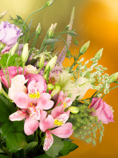 Fondo de pantalla Bouquet of iris flowers 240x320