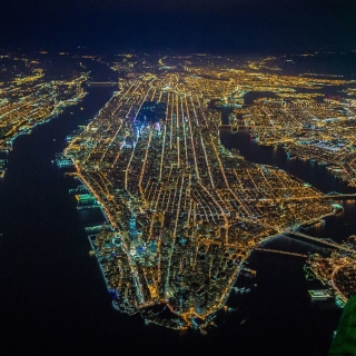 Kostenloses New York City Night View From Space Wallpaper für 2048x2048