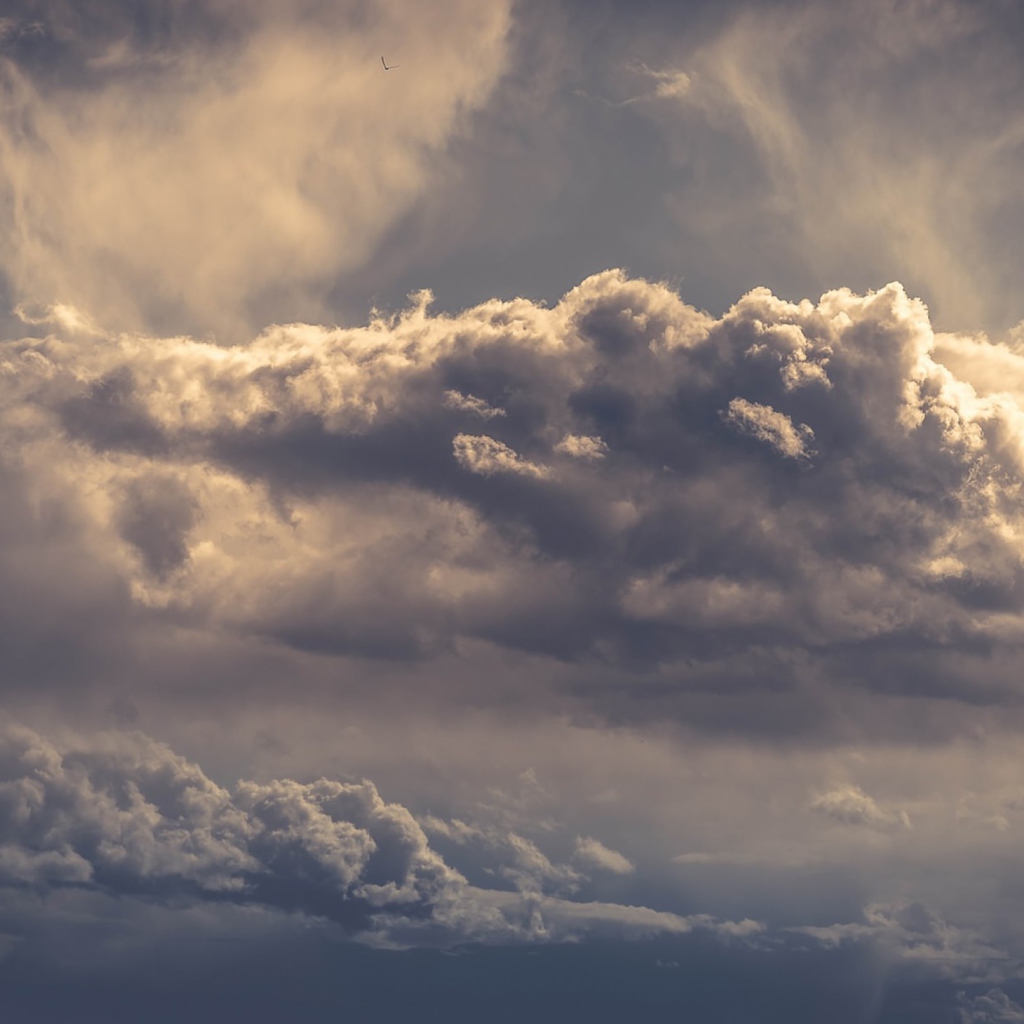 Storm Clouds screenshot #1 1024x1024