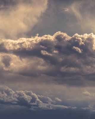Storm Clouds papel de parede para celular para iPhone 4S