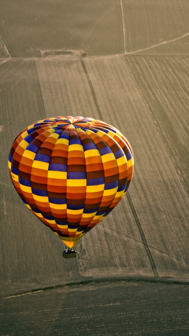 Balloon wallpaper 640x1136