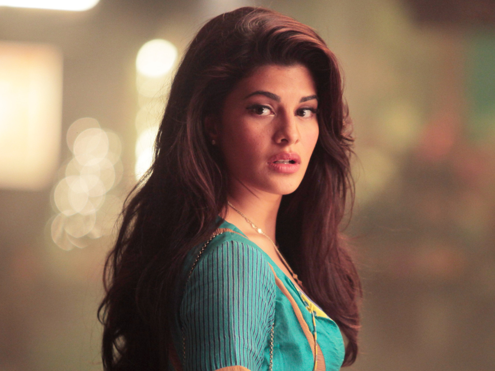 Sfondi Jacqueline Fernandez 1600x1200