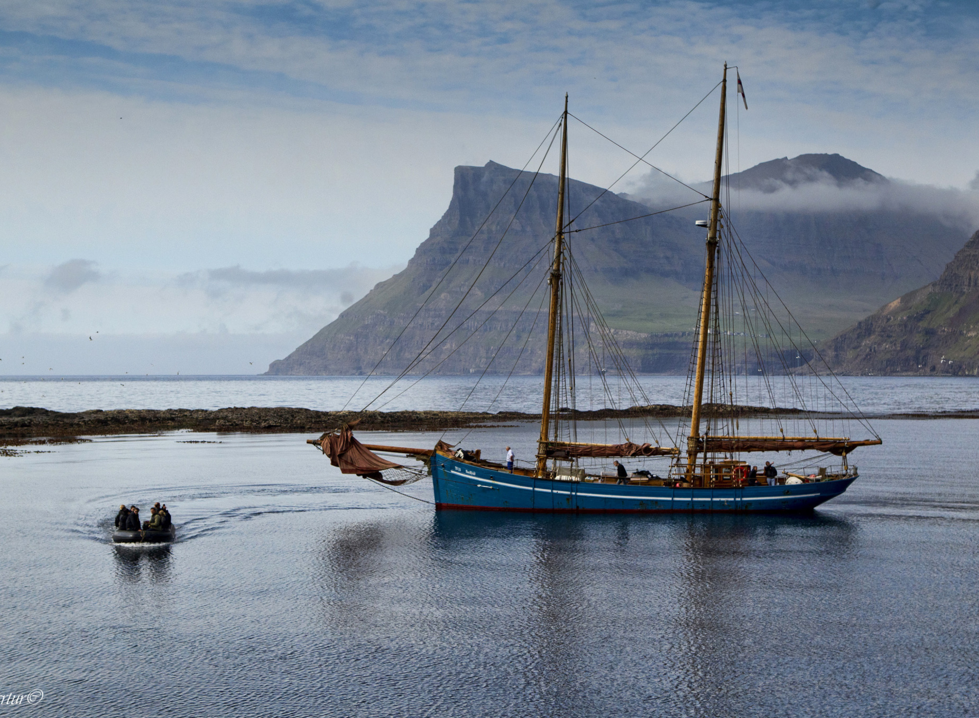 Screenshot №1 pro téma Bay Faroe Islands, Denmark 1920x1408