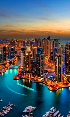 Das Dubai Marina And Yachts Wallpaper 240x400