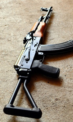 Sfondi AKS 74 Assault Rifle 240x400